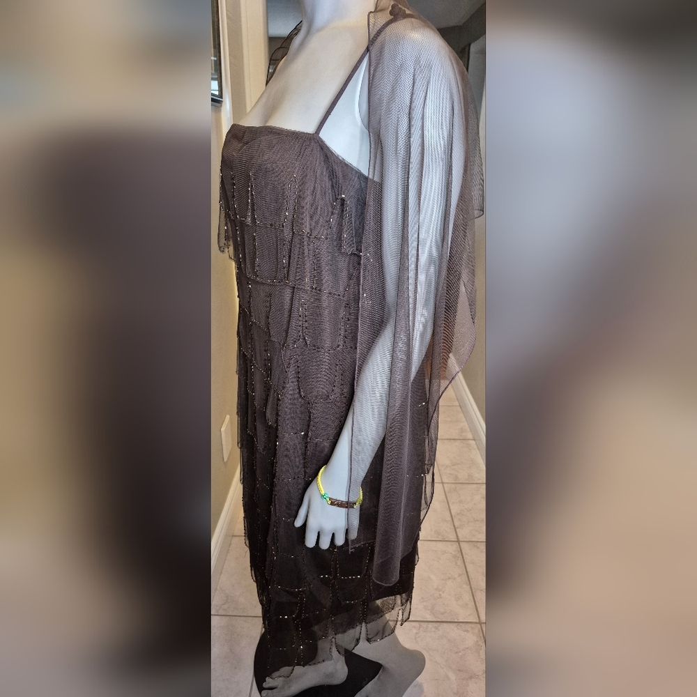 Elegant Gray Layered Women's Dress - Picture 9 of 16